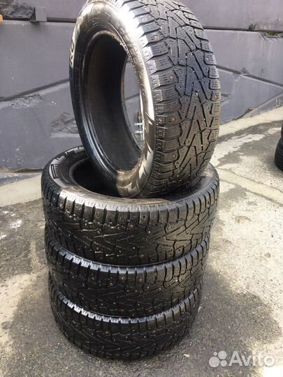 Pirelli Ice Zero 205/55 R16