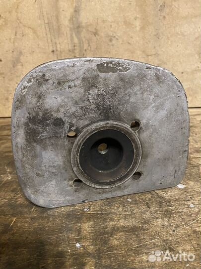 Левая головка цилиндра Иж Юпитер 3