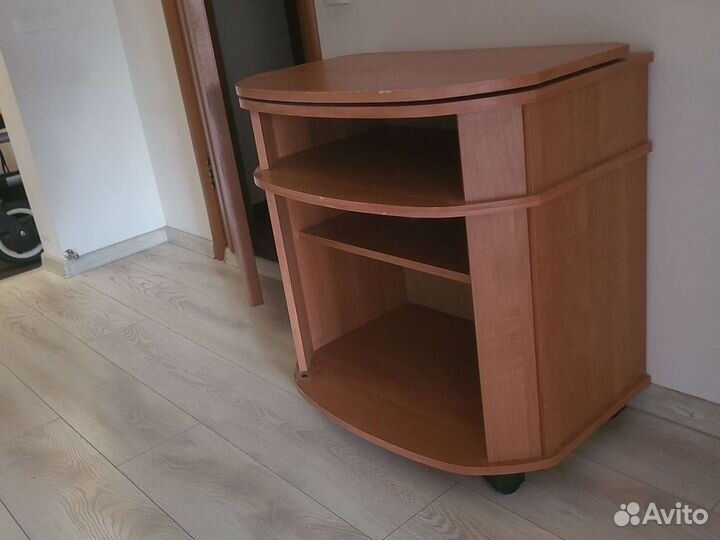 Тумба под телевизор