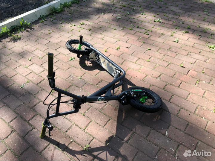 Самокат mongoose