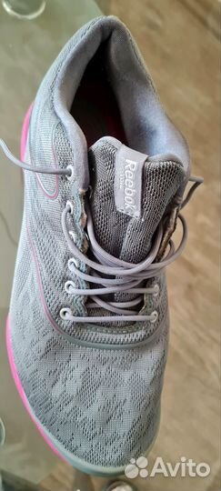 Кроссовки reebok женские