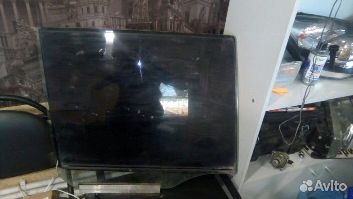 Стекло двери задней правой для Opel Zafira A (F75)