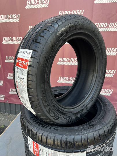 Kumho Ecsta HS51 215/55 R18 95H