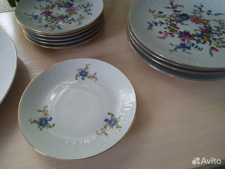 Посуда из фарфорового сервиза Ylmenau 1777 ГДР