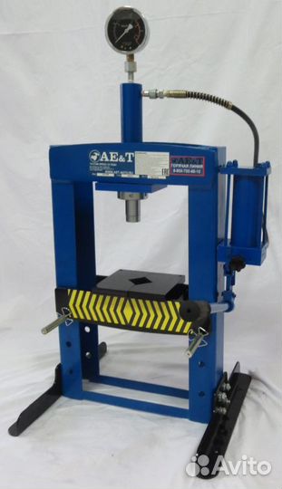 Пресс настольный Т61210M AE&T гидравлический