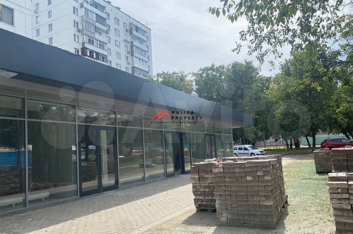 Сдам торговое помещение, 842 м²