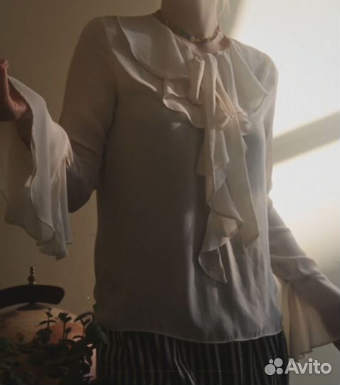 Блузка с рюшами