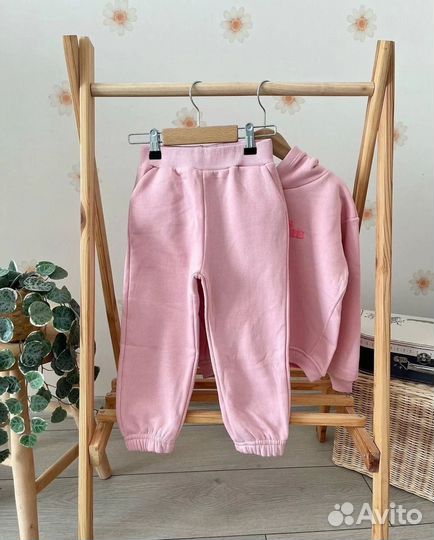 Костюм для девочки zara