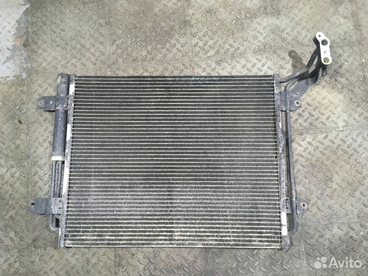 Радиатор кондиционера (конденсер)