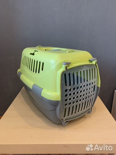 Переноска для животных пластиковая