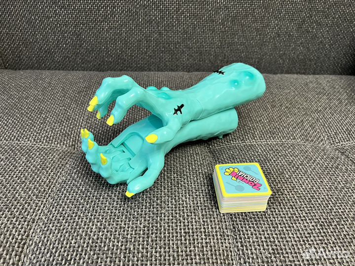 Детская настольная игра «Руки зомби»
