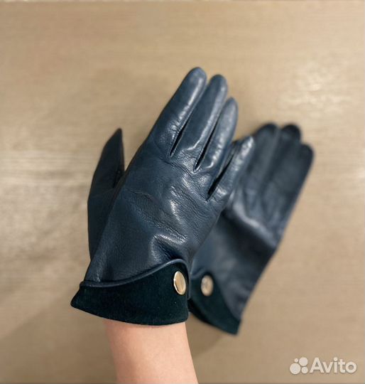 Новые кожаные перчатки