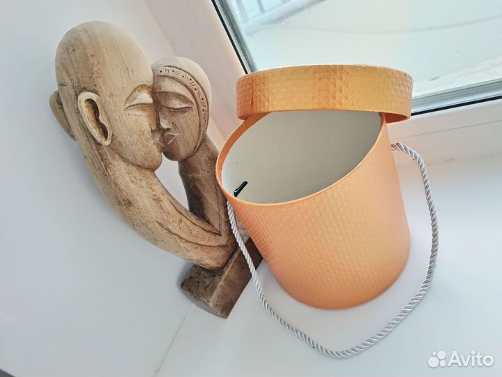 Коробка подарочная