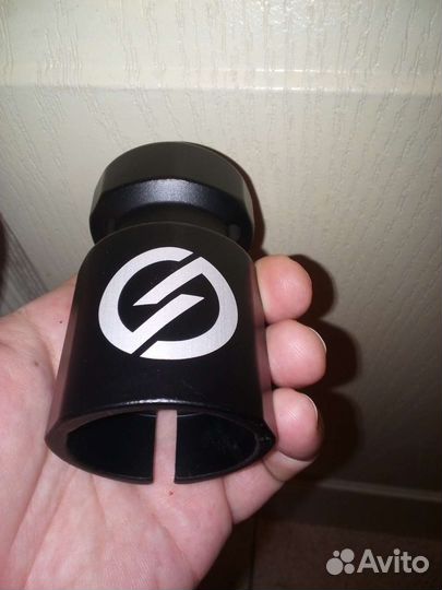 Хомут зажим руля