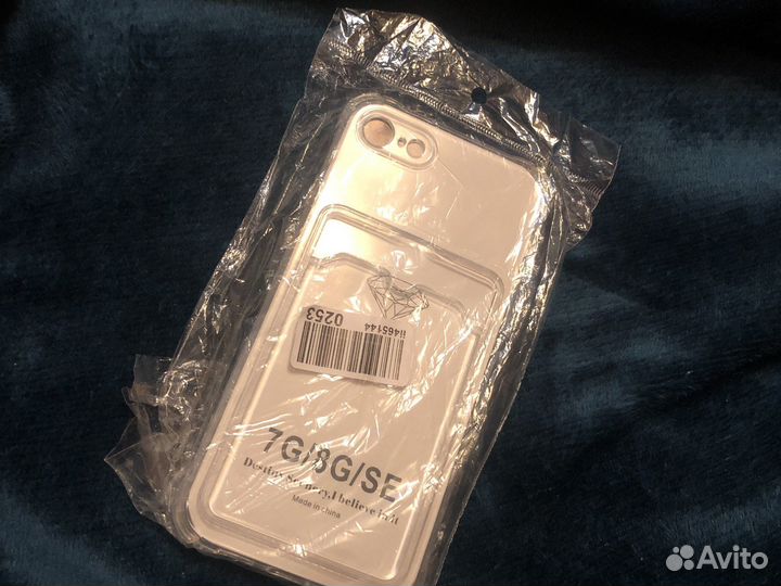 Чехол на iPhone 7