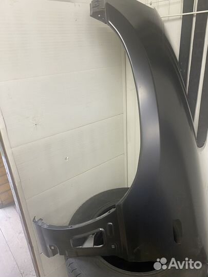 Капот.Крыло левоеТойота RAV 4 1995-2000г