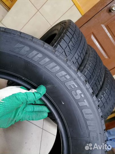 Bridgestone Blizzak Revo GZ 205/65 R16