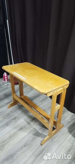 Детская парта