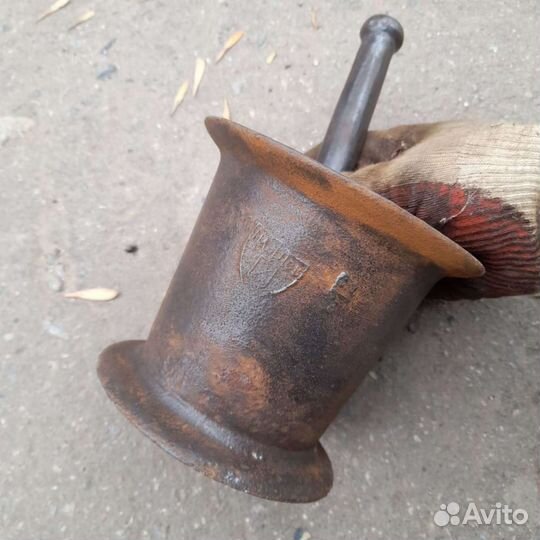 Ступа с пестиком