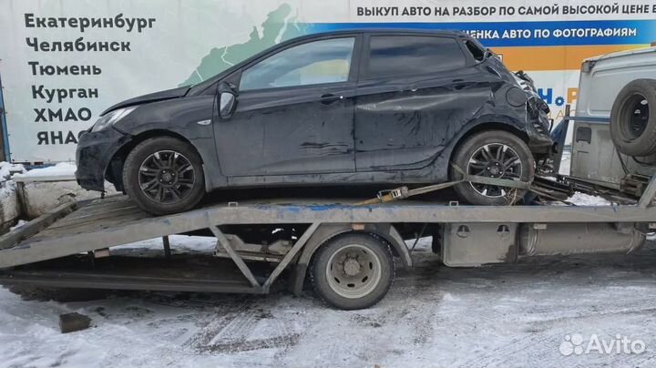 Накладка порога заднего левого внутренняя Hyundai Solaris 858751R000RY