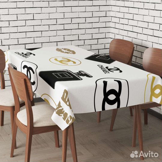Подушка Chanel скатерть Chanel