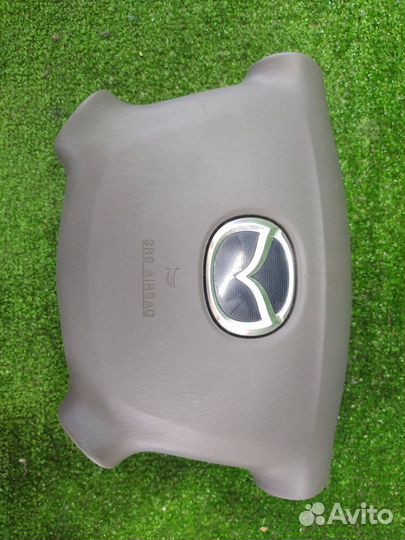 Airbag водительский Mazda Capella GW8W