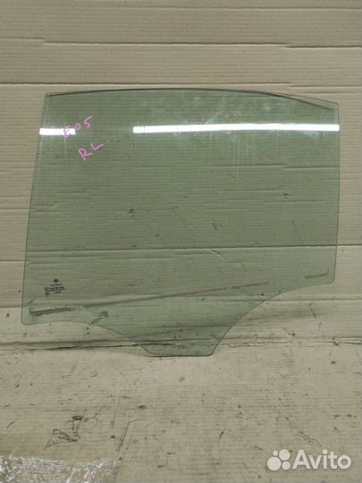 Стекло двери заднее левое заднее левое Bmw