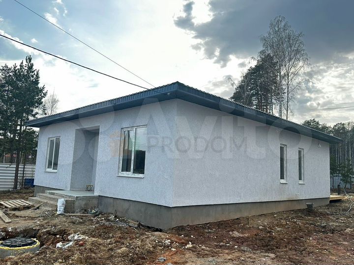 Коттедж 135 м² на участке 8 сот.