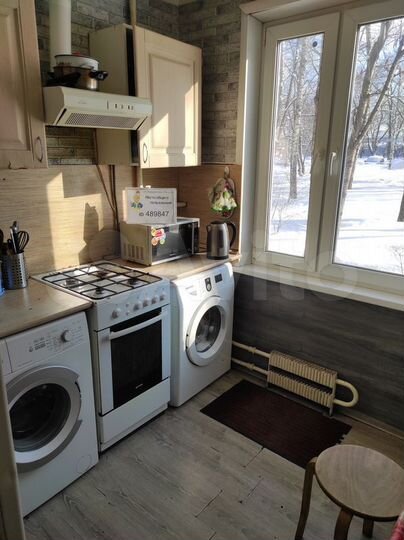 Комната 15 м² в 5-к., 1/9 эт.