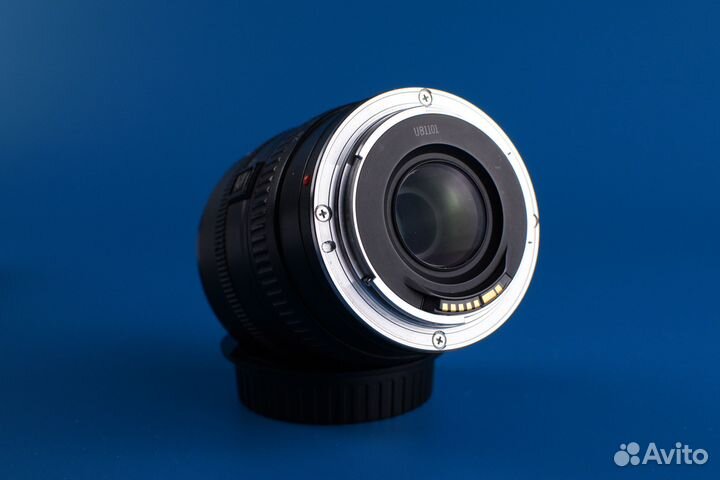 Canon EF 28-70 f 1:3,5-70 mm