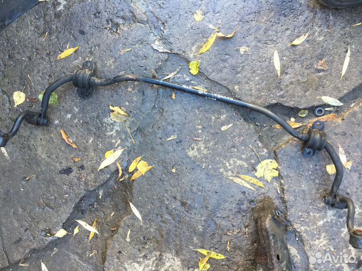 Стабилизатор задний Nissan Qashqai J10