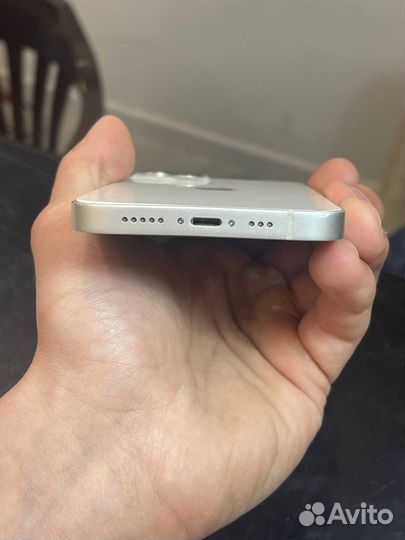 Телефон iPhone 13 128 gb