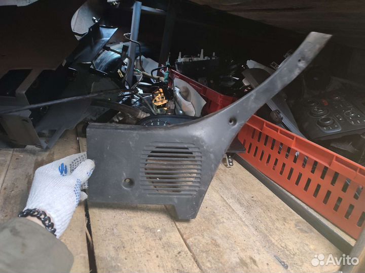 Пластик салона ford transit 2