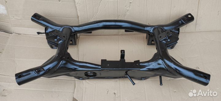 Задний подрамник Mitsubishi Outlander 3