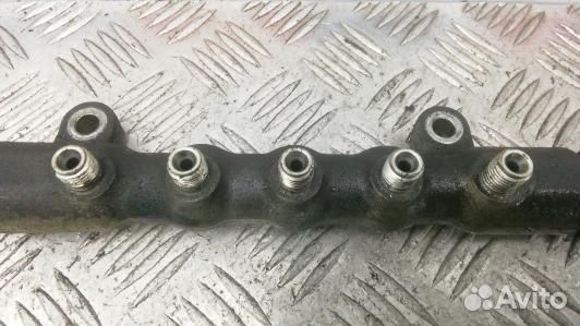 Топливная рампа дизельная toyota RAV 4 ZSA3 (1BS07