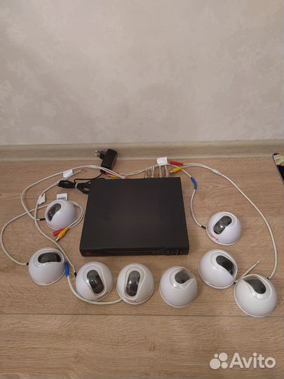 Комплект видеонаблюдения на 8 камер