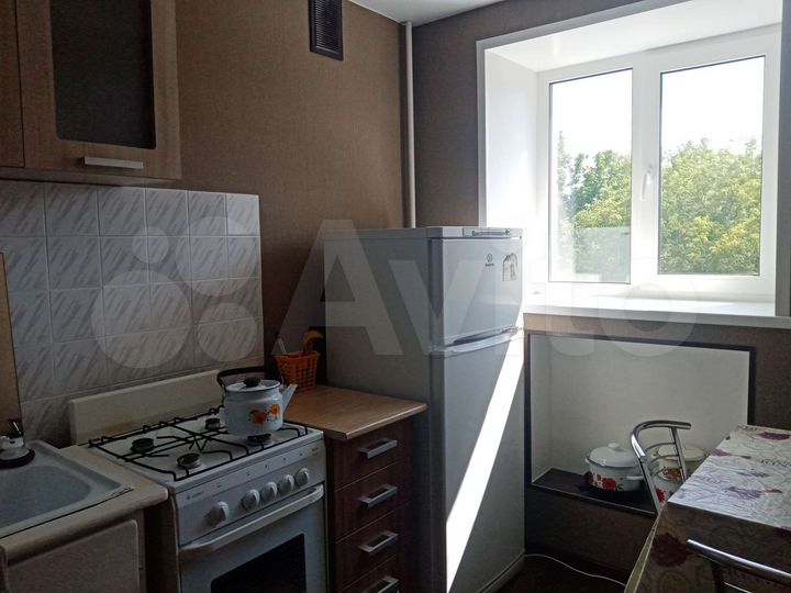 1-к. квартира, 30 м², 3/5 эт.