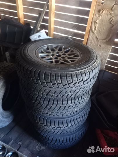 4 Колеса на jeep grand cherokee