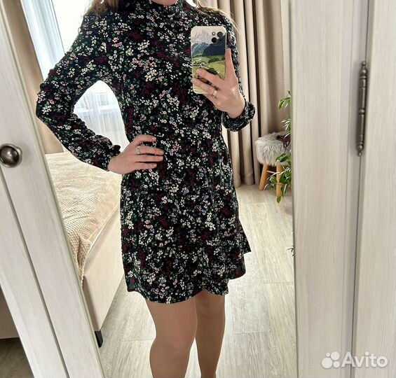 Платье женское