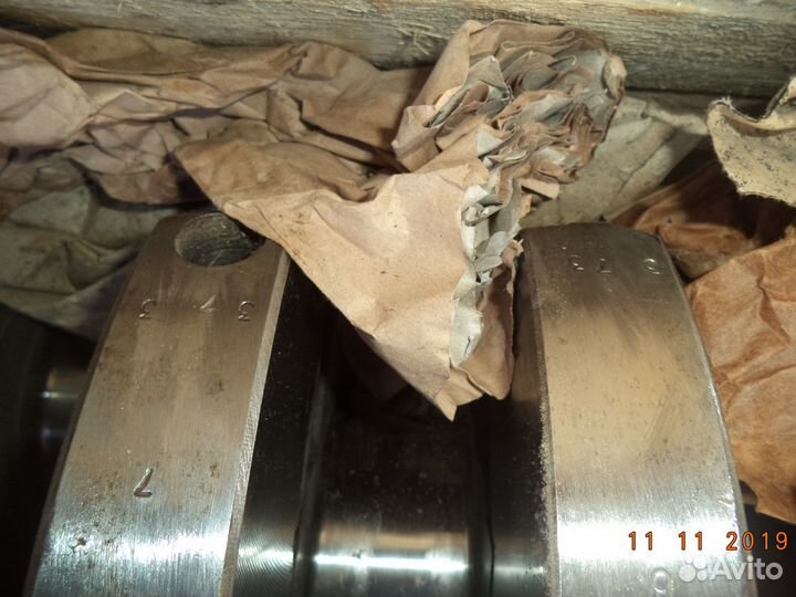 Вал коленчатый