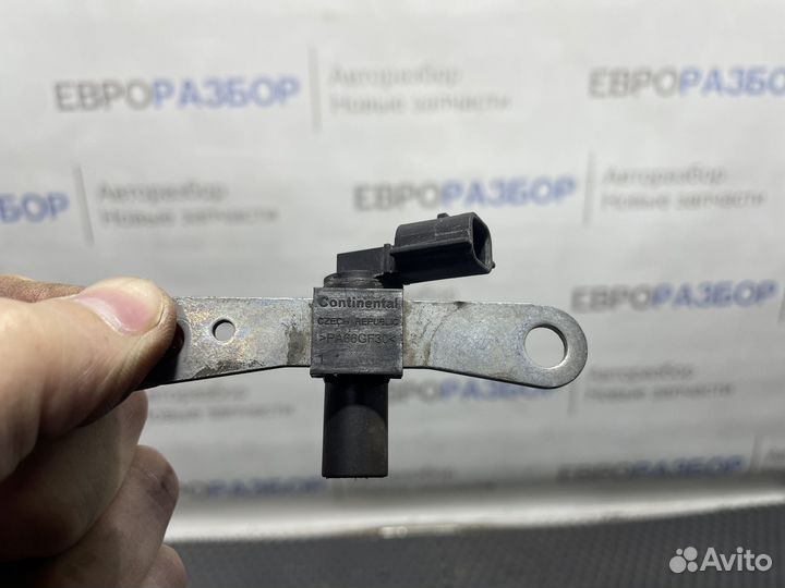 Датчик положения коленвала Nissan Almera (G15) 2013-2018