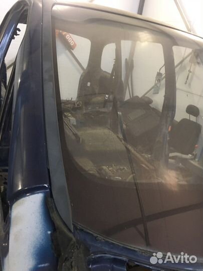 Лобовое стекло Opel Zafira A (2168)