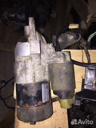 M000T90981 Стартер бу Мазда 3 LF 2.0 L813