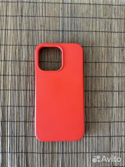 Чехол на iPhone 13 Pro