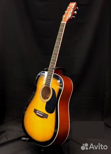 Акустическая гитара Martinez + Аксессуары