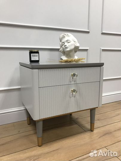 Тумба прикроватная Monro