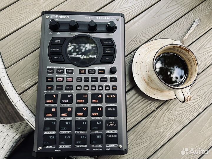 SP-404 MK2