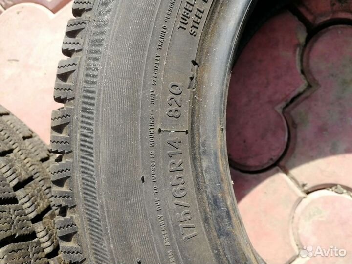 Yokohama Ice Guard Studless IG50 175/65 R14