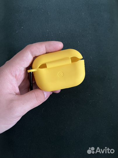 Чехол на airpods pro
