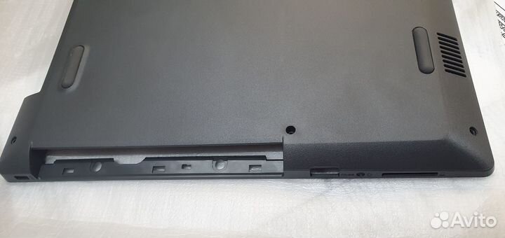 Нижняя часть корпуса для ноутбука Lenovo V130-15
